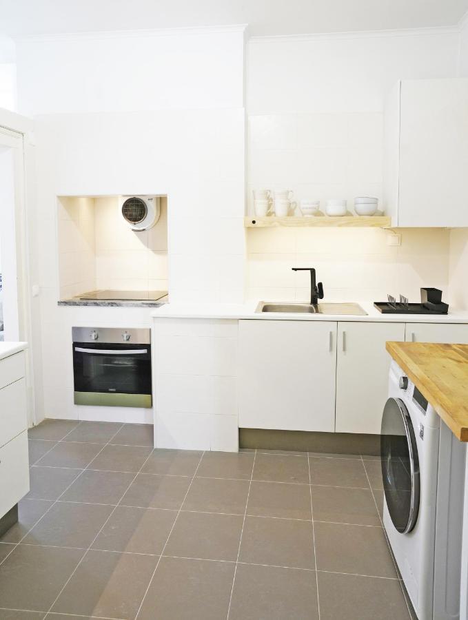 Casa St Yves - Sunny Flat In Setubal On Av Luisa Todi Apartment Екстериор снимка